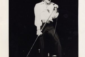 mr017
